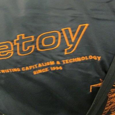 2011-etoy-wien-metamart-34.jpg